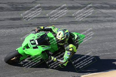 media/Jan-16-2026-CVMA Friday Practice (Fri) [[6f2bf47531]]/5-Racer 4-Trackday1/Session 2 (Bowl)/